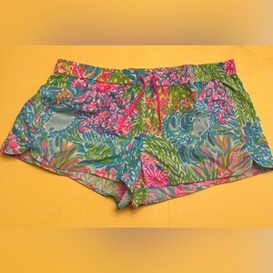 Lilly Pulitzer Luxletic Run Around Shorts sz XL Multi Lovers Coral